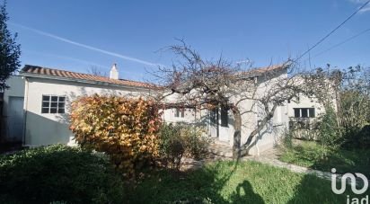 Traditional house 4 rooms of 70 m² in La Rochelle (17000)