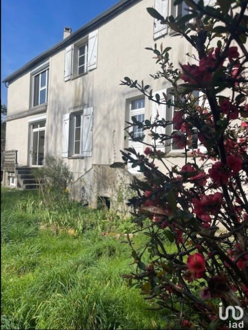 House 8 rooms of 180 m² in Bourron-Marlotte (77780)