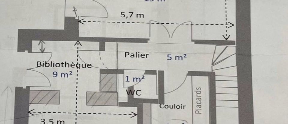 House 9 rooms of 236 m² in Saint-Privat-des-Vieux (30340)