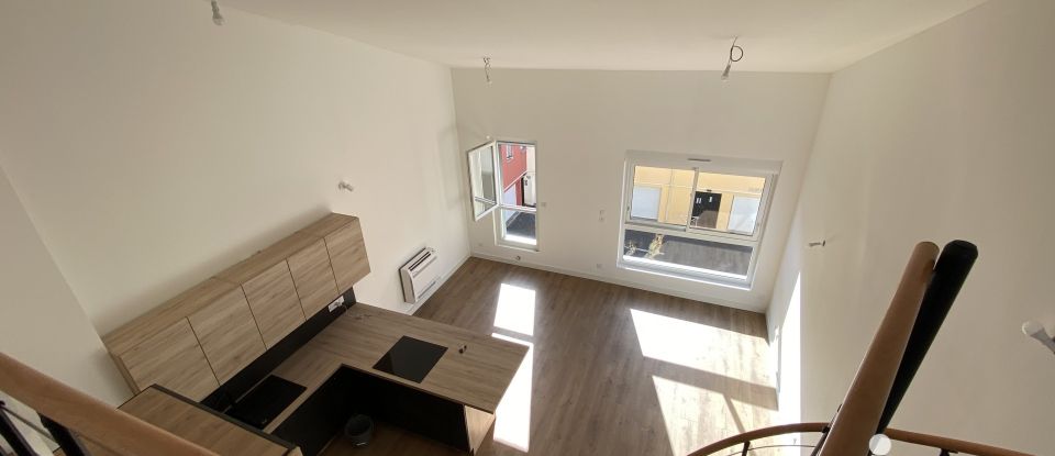 Duplex 5 rooms of 85 m² in - (34300)