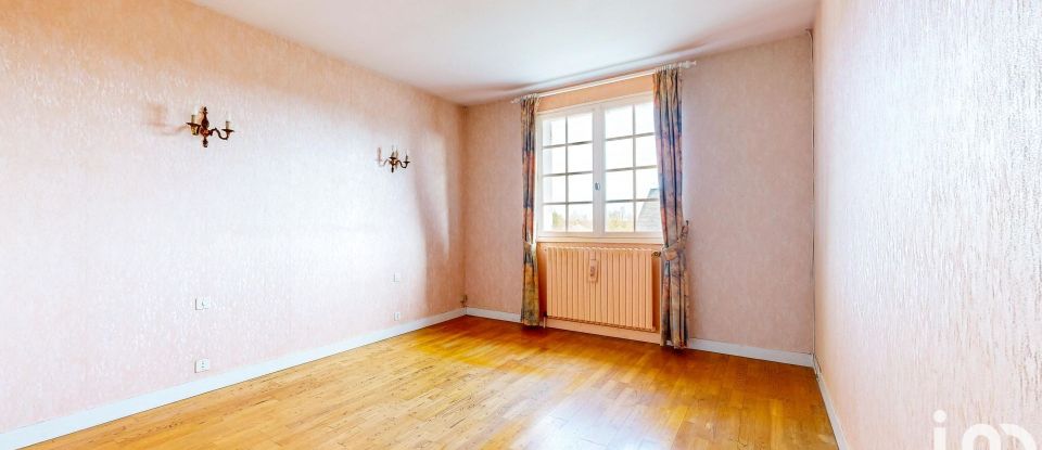 House 5 rooms of 101 m² in Montrevault-sur-Èvre (49110)