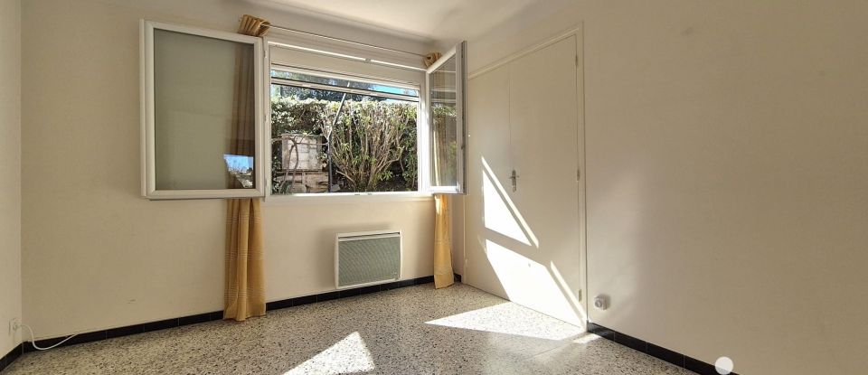 Maison 8 pièces de 207 m² à Cagnes-sur-Mer (06800)