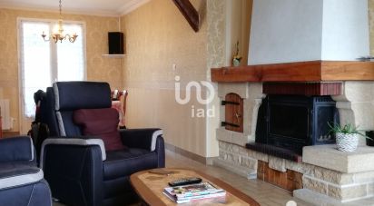 House 4 rooms of 89 m² in Évron (53600)