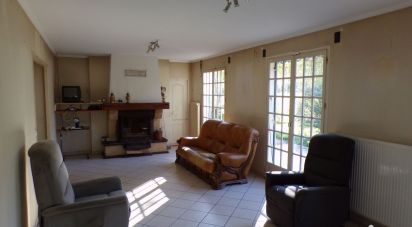 House 6 rooms of 133 m² in Marsangy (89500)