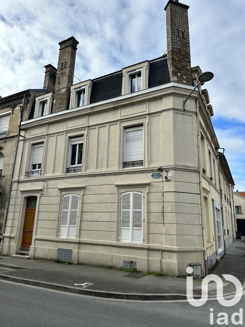 Duplex 4 pièces de 90 m² à Reims (51100)