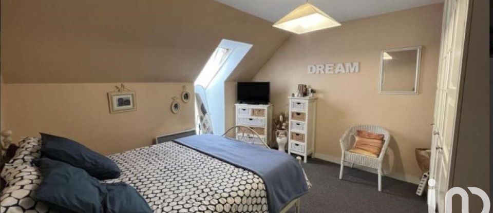 House 4 rooms of 103 m² in Le Perray-en-Yvelines (78610)
