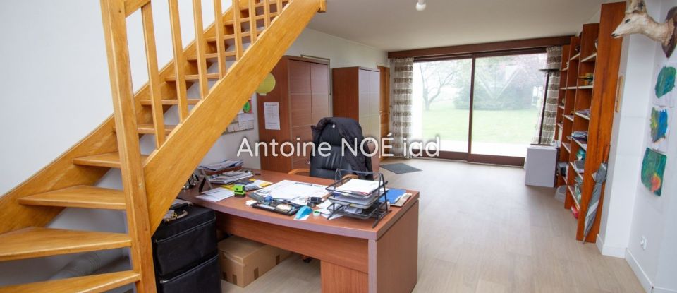 House 8 rooms of 216 m² in Guémappe (62128)