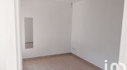 Apartment 2 rooms of 43 m² in Six-Fours-les-Plages (83140)