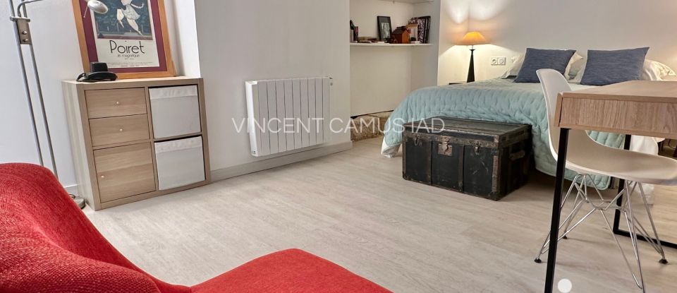 Appartement 4 pièces de 120 m² à Sanary-sur-Mer (83110)