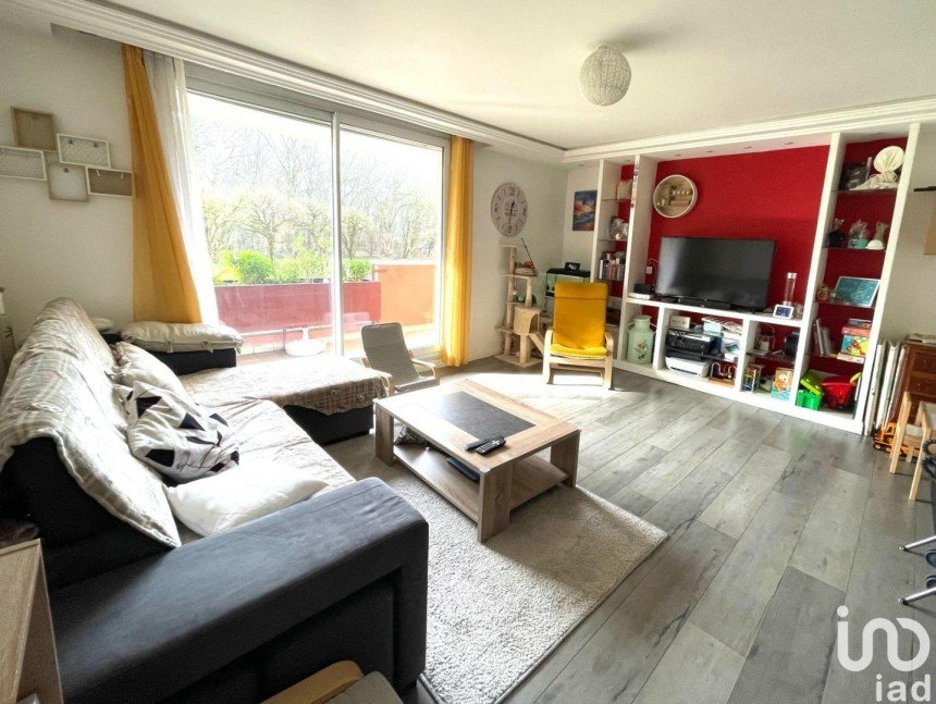 Appartement 3 pièces de 73 m² à Guyancourt (78280)