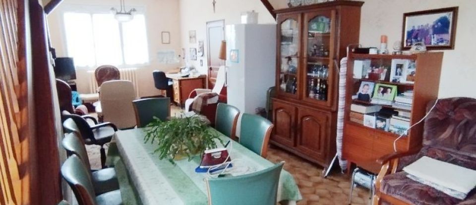 House 4 rooms of 128 m² in Rocé (41100)