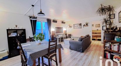 Apartment 3 rooms of 80 m² in Tacoignières (78910)