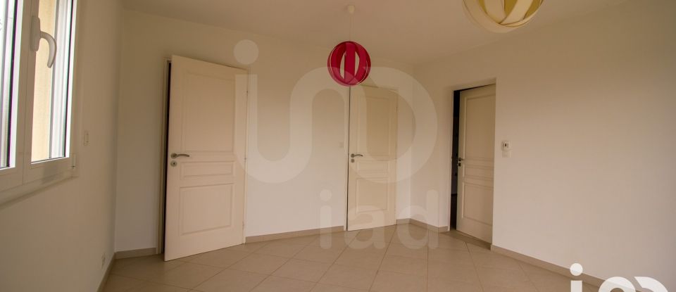 House 7 rooms of 182 m² in Momuy (40700)