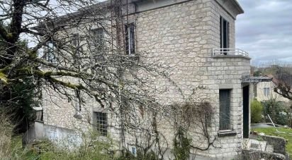 Maison 5 pièces de 152 m² à Saint-Pierre-lès-Nemours (77140)