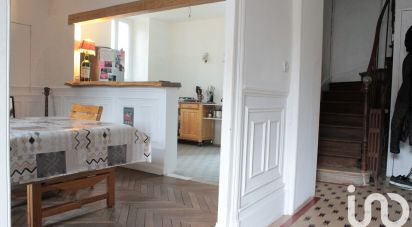 Town house 6 rooms of 135 m² in Neuilly-Saint-Front (02470)