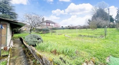 Land of 770 m² in Wassy (52130)