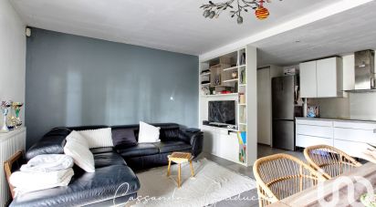 Appartement 3 pièces de 66 m² à Marseille (13010)