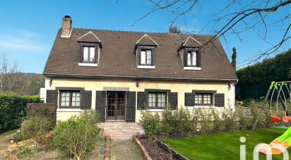 Maison traditionnelle 4 pièces de 114 m² à Mortefontaine-en-Thelle (60570)