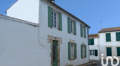 Traditional house 5 rooms of 138 m² in La Couarde-sur-Mer (17670)