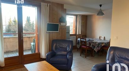 Appartement 3 pièces de 45 m² à Saint-Michel-de-Chaillol (05260)