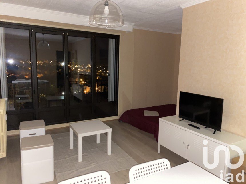 Apartment 1 room of 30 m² in Évreux (27000)
