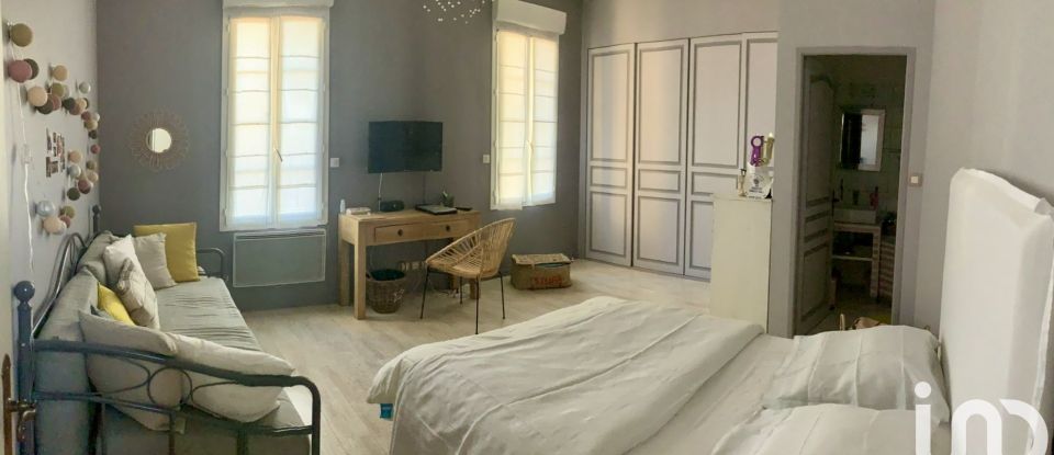 Mansion 10 rooms of 511 m² in Ambarès-et-Lagrave (33440)
