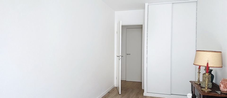 Appartement 4 pièces de 84 m² à Clichy (92110)