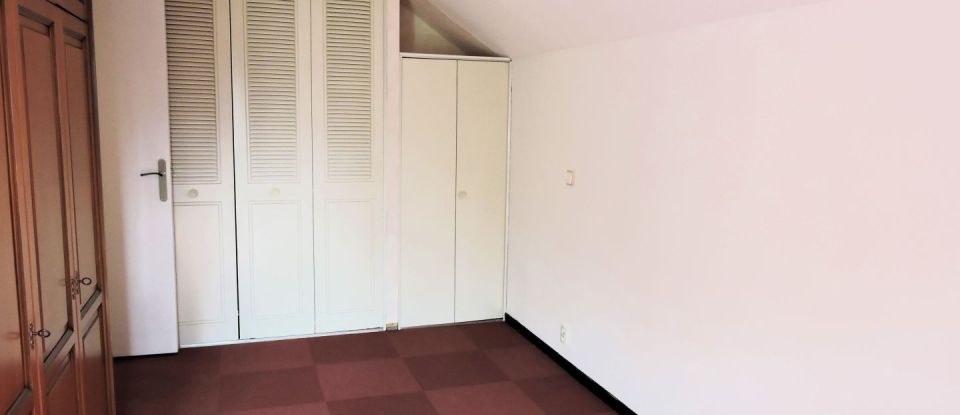 Maison 6 pièces de 130 m² à Montigny-le-Bretonneux (78180)