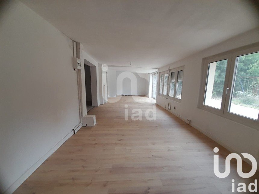 Apartment 3 rooms of 94 m² in Meaux (77100)