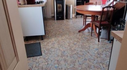 House 4 rooms of 78 m² in Pont-sur-Yonne (89140)