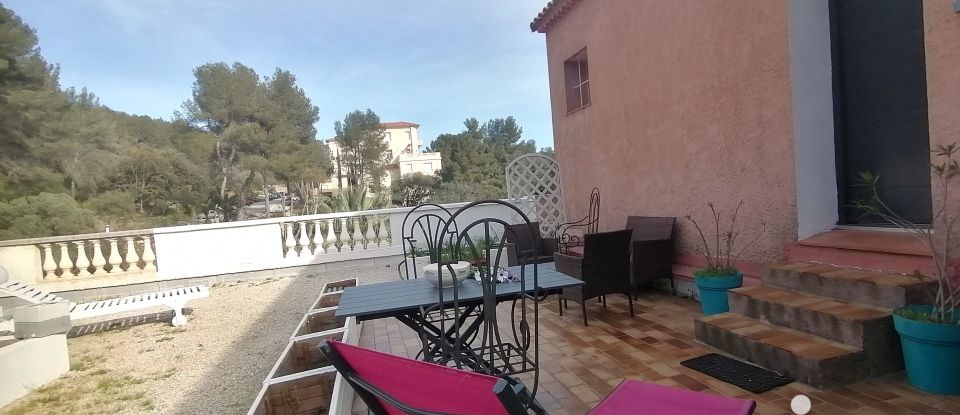Apartment 2 rooms of 41 m² in Hyères (83400)