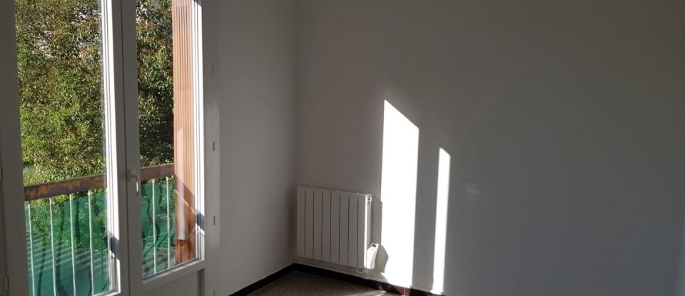 Appartement 4 pièces de 64 m² à Manosque (04100)