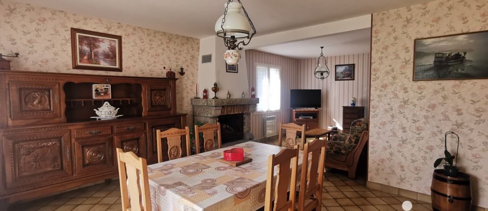 Maison traditionnelle 5 pièces de 122 m² à Malestroit (56140)