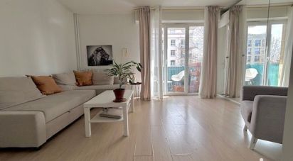 Apartment 1 room of 28 m² in Courbevoie (92400)