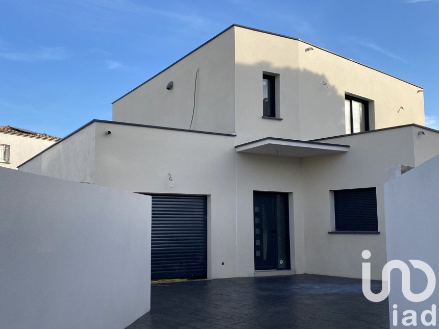 House 5 rooms of 145 m² in Agde (34300)