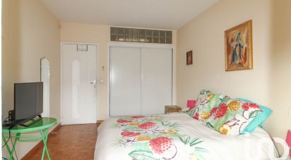 Appartement 3 pièces de 71 m² à Cannes (06400)