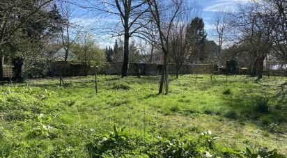 Land of 1,102 m² in Saint-Fargeau-Ponthierry (77310)
