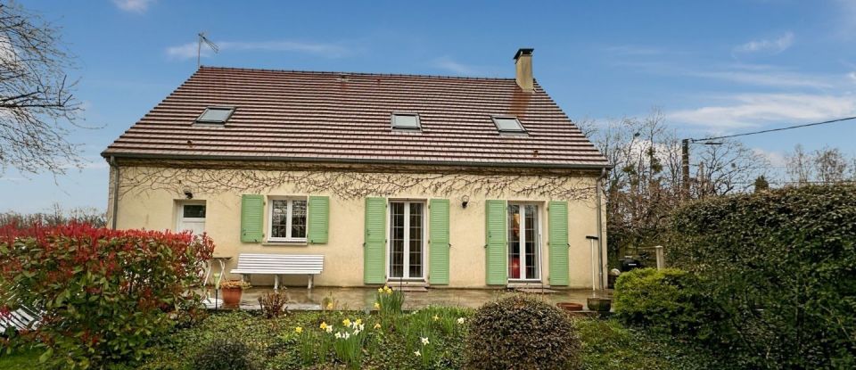 House 4 rooms of 129 m² in Brannay (89150)