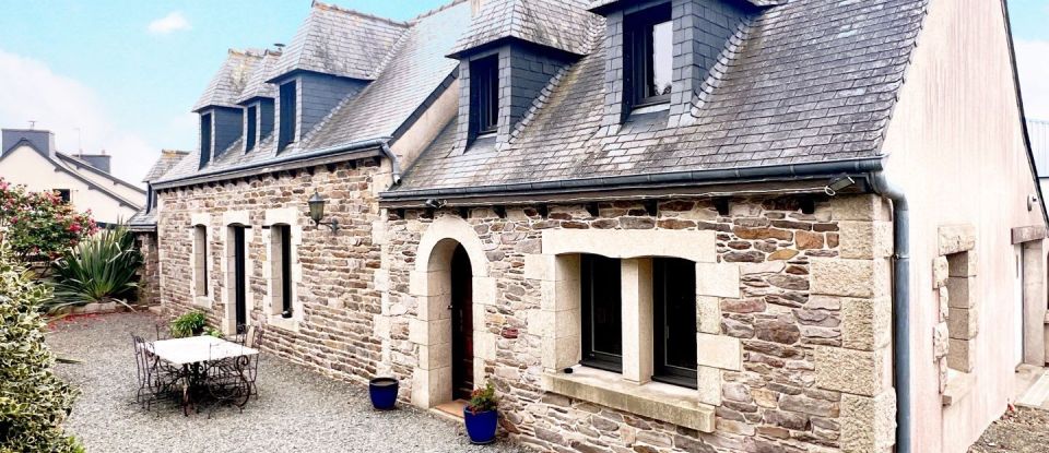 House 6 rooms of 147 m² in Paimpol (22500)