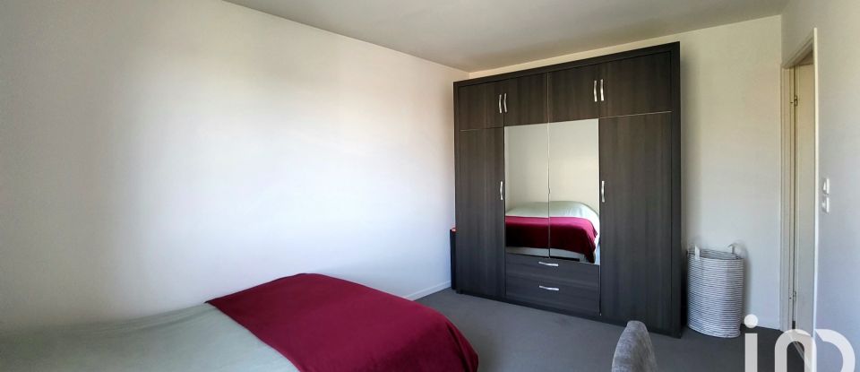 Apartment 4 rooms of 78 m² in Nanterre (92000)