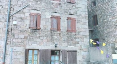 House 10 rooms of 210 m² in Chalencon (07240)