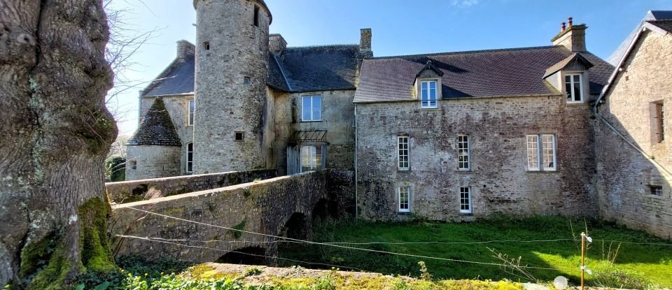 Château 11 pièces de 500 m² à Golleville (50390)