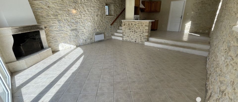 House 6 rooms of 110 m² in Uzès (30700)