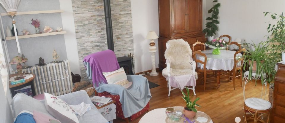 Maison traditionnelle 6 pièces de 165 m² à Fleury-les-Aubrais (45400)