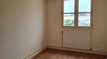 Apartment 3 rooms of 68 m² in Châlons-en-Champagne (51000)