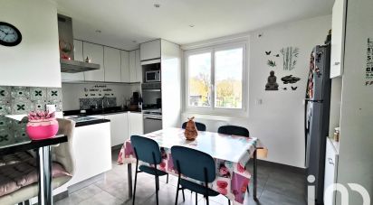 House 4 rooms of 81 m² in Saint-Germain-sous-Doue (77169)