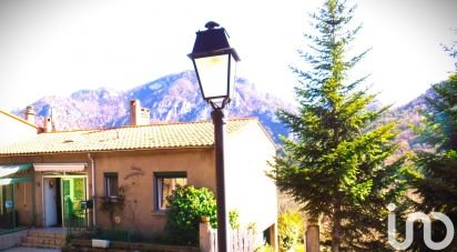 Traditional house 6 rooms of 90 m² in Artigues (11140)