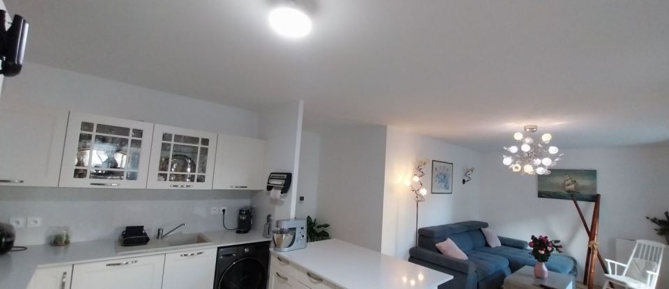 Apartment 4 rooms of 76 m² in Chelles (77500)
