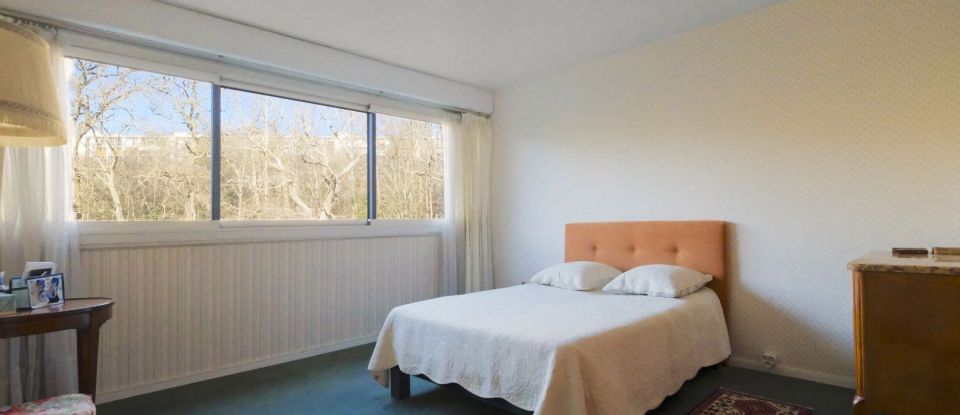 Apartment 4 rooms of 105 m² in Vaucresson (92420)