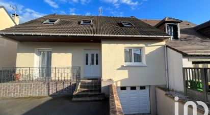 House 8 rooms of 150 m² in Paray-Vieille-Poste (91550)